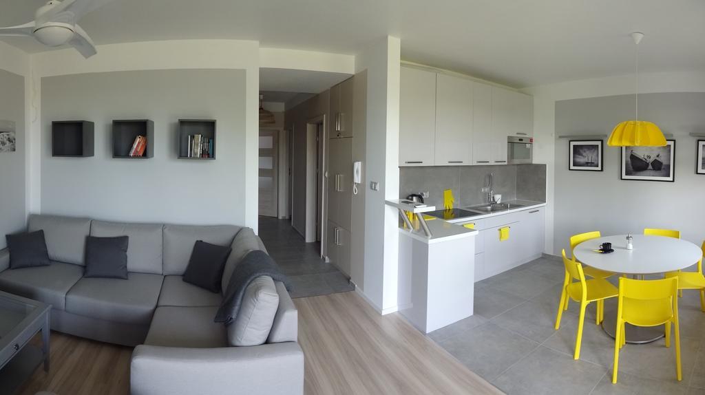 Bajkowa Plaza - Amber Apartment กดัญสก์ ภายนอก รูปภาพ