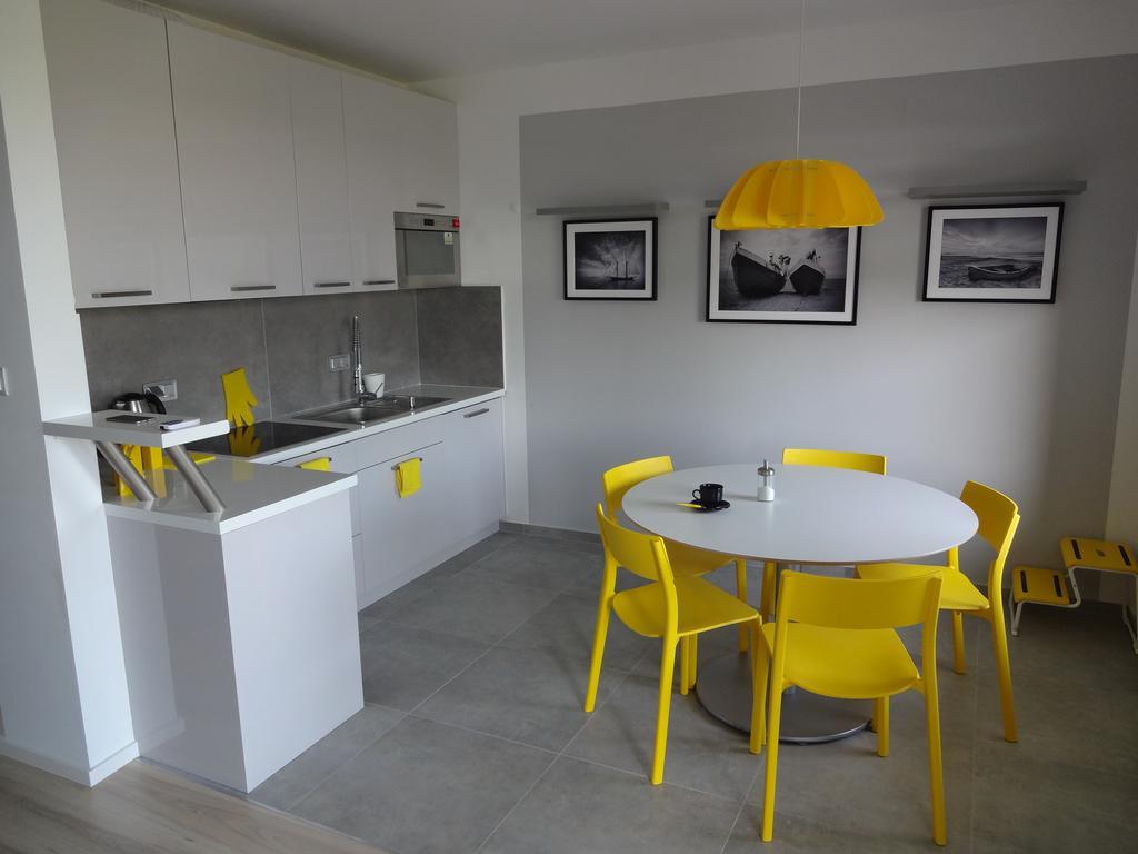 Bajkowa Plaza - Amber Apartment กดัญสก์ ภายนอก รูปภาพ